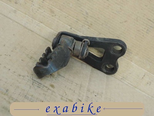 Repose pied avant gauche pour - avant,