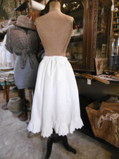 Jupon 1900 en façonné de