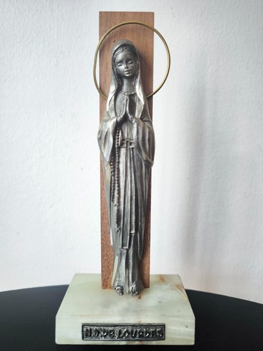 Notre dame lourdes - notre,