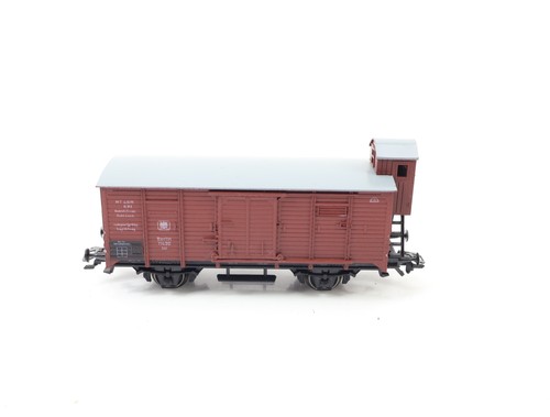 Wagon couvert piko - wagon,