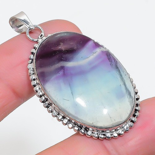 Pendentif pierre précieuse
