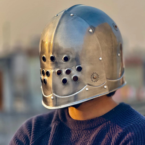 Casque maraudeur médiéval - de,