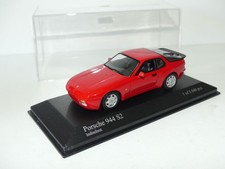 PORSCHE 944 S2 1989 Rouge MINICHAMPS 1:43