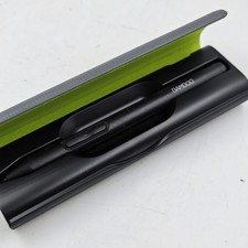 Stylet Wacom Bamboo - Fonctionne, Signes D'Utilisation, Étui De Chargement