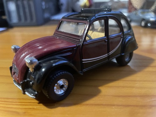 Citroën 2cv charleston corgi - charleston,