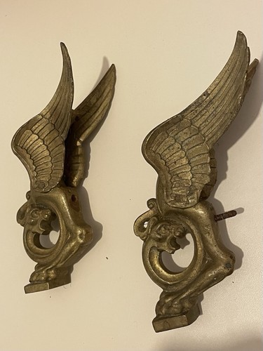 Paire sphinx ailées en - sphinx,