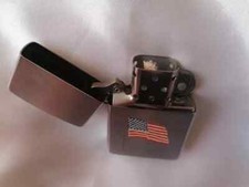 Briquet Zippo drapeau