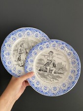 2 Assiettes a Dessert Ancienne Proverbes Humoristique Bleu Faience Saint Amand