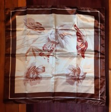 Foulard carré  scarf ted lapidus 