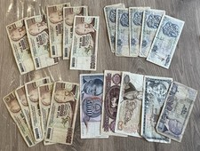 Lot De 100 Billets Du Monde Dans L’état (42)