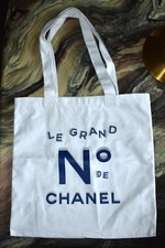 Sac chanel en coton "Le grand