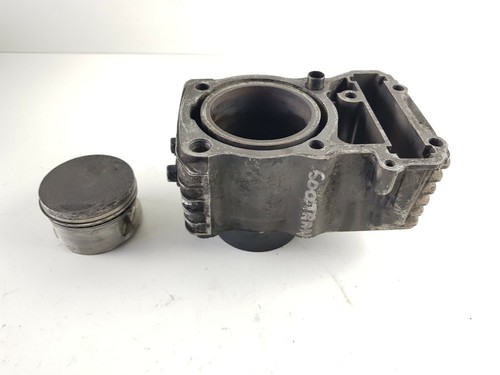 Cylindre piston moteur 2 - piston, /