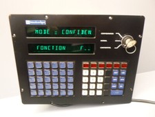 XBTC7220 - TELEMECANIQUE - XBT-C7220 / Terminal de communication HMI    USED