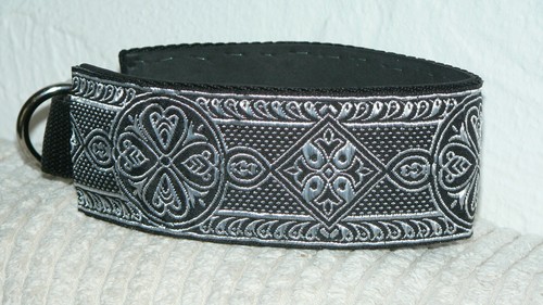 Collier réalisé sur - collier,