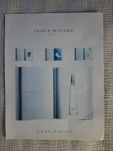 Publicité papier parfum - publicité,