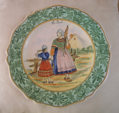 Baule assiette en faïence - la,