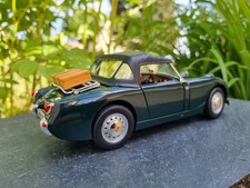 7&  Austin Healey Sprite verte