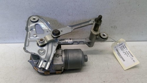 Moteur essuie glace avant