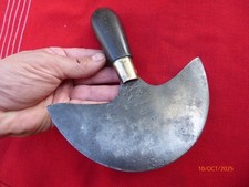 couteau à pied BLANCHARD demi lune de sellier travail du cuir outil ancien