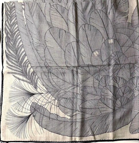Hermes plumes fete cashmere - en,