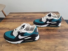 Air Max taille 42 (très bon