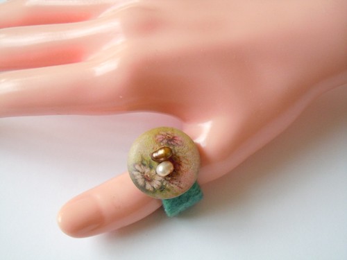 Bague avec vert feutre fleurs - feutre,,