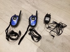 Lot de 2 Talkies Walkies 8 canaux - avec micro et oreillette déporté et chargeur
