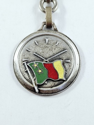 Porte cles augis - -,