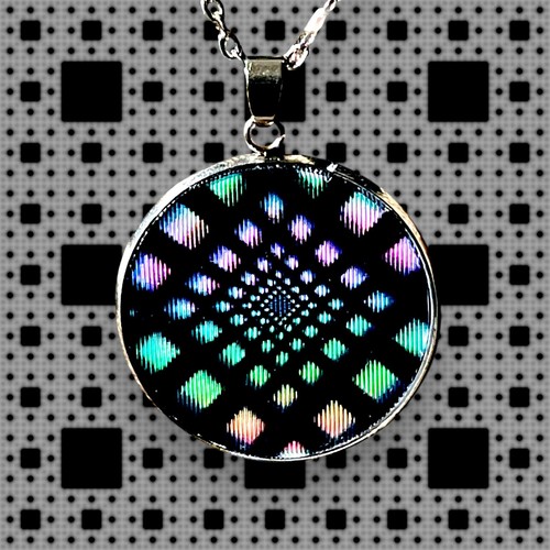 Pendentif lenticulaire animé