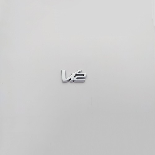 Aston martin v12 - martin,