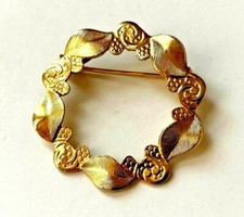 BROCHE cercle doré fleur