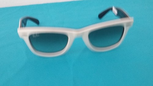 Paire lunettes soleil - paire, ray