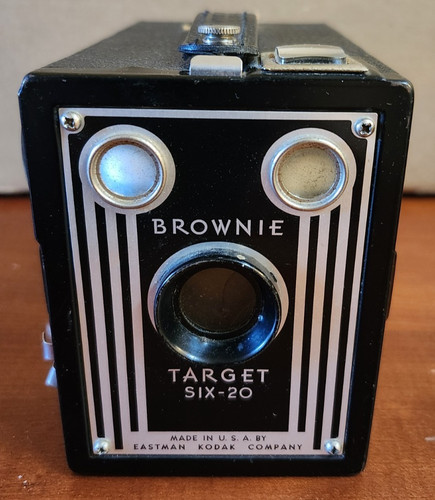 Vintage eastman kodak brownie - eastman,
