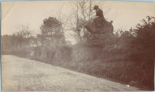 Equitation, un saut à cheval  Vintage silver print  Tirage argentique 