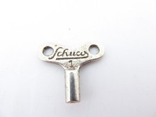 SCHUCO - CLE / KEY - POUR