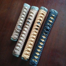 Lot de 4 anciens supports