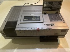 Sony SL-C7 F Betamax C7 magnétoscope pour pièces ou à réparer HS