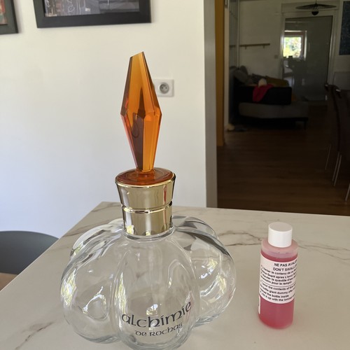 Factice géant parfum - parfum, alchimie