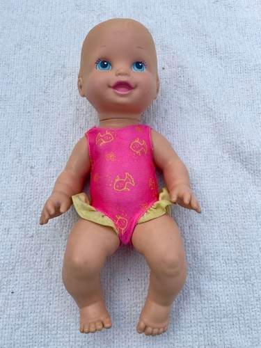 Ancienne poupee aux - ancienne,