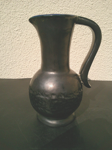 Pichet vintage noir interieur - pichet,