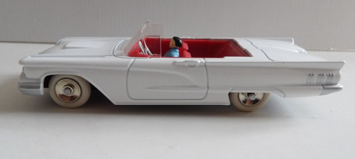 Cabriolet ford - 1/43,
