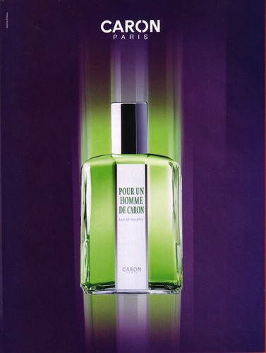 Publicité papier le parfum - papier,