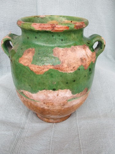 Ancienne poterie pot a - ancienne,