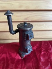 Poele à bois  taille crayon ancien en métal Play Me neuf collector