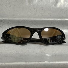 Lunettes de soleil OAKLEY
