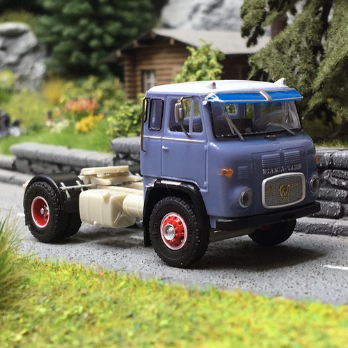 Camion scania lb76 bleu - scania,