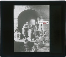 Jésus, atelier de Nazareth, photo plaque verre, noir & blanc, positif 8,5x10 cm