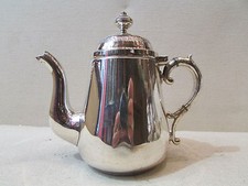 ancienne petite theiere metal