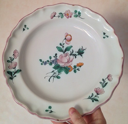 Beau plat rond faience - beau,