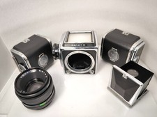 Appareil photo reflex moyen